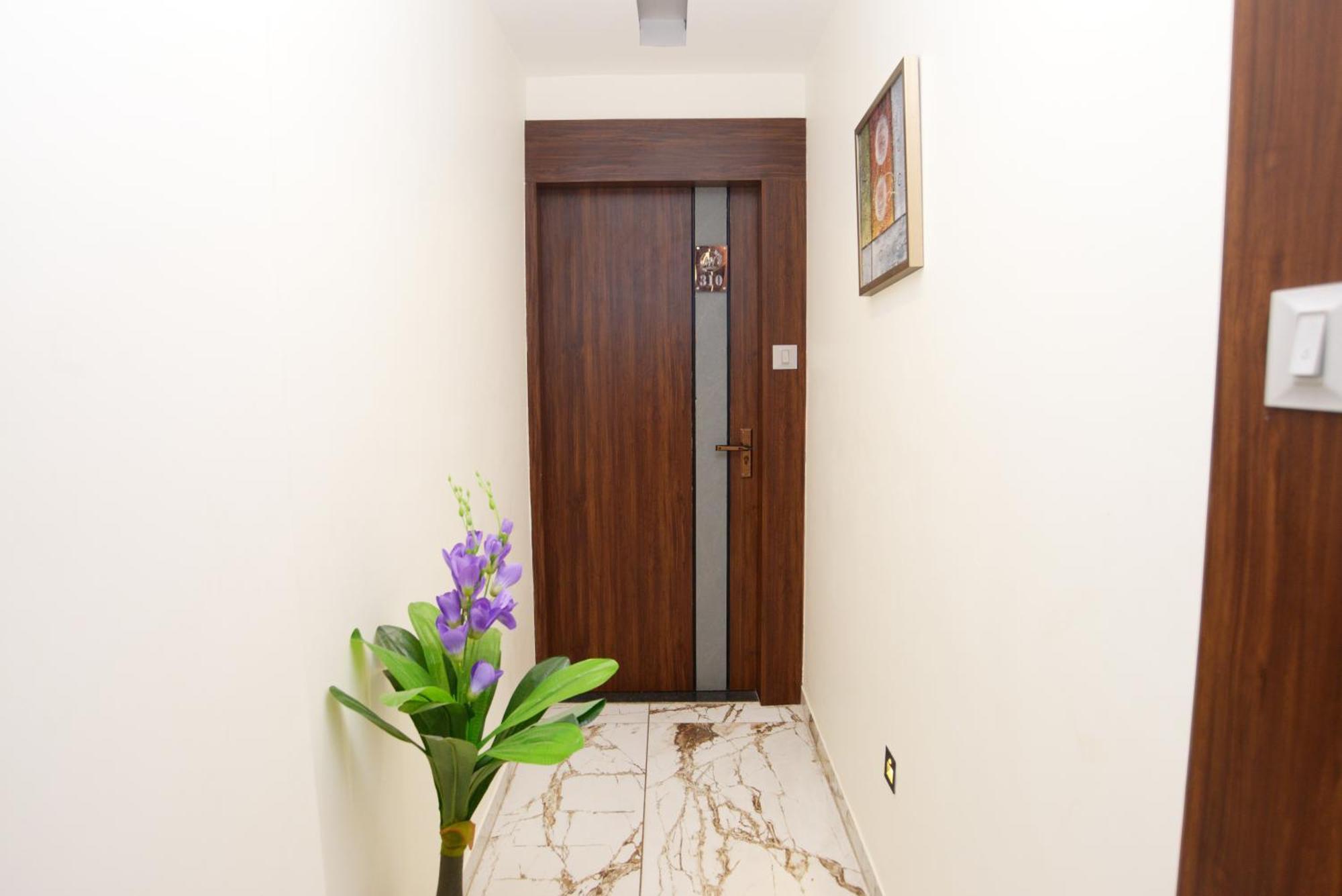 Hotel Allen Ahmedabad Exterior photo
