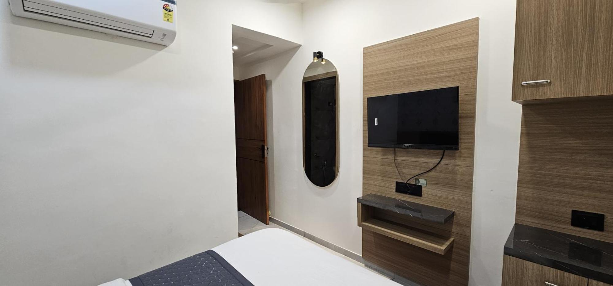 Hotel Allen Ahmedabad Exterior photo